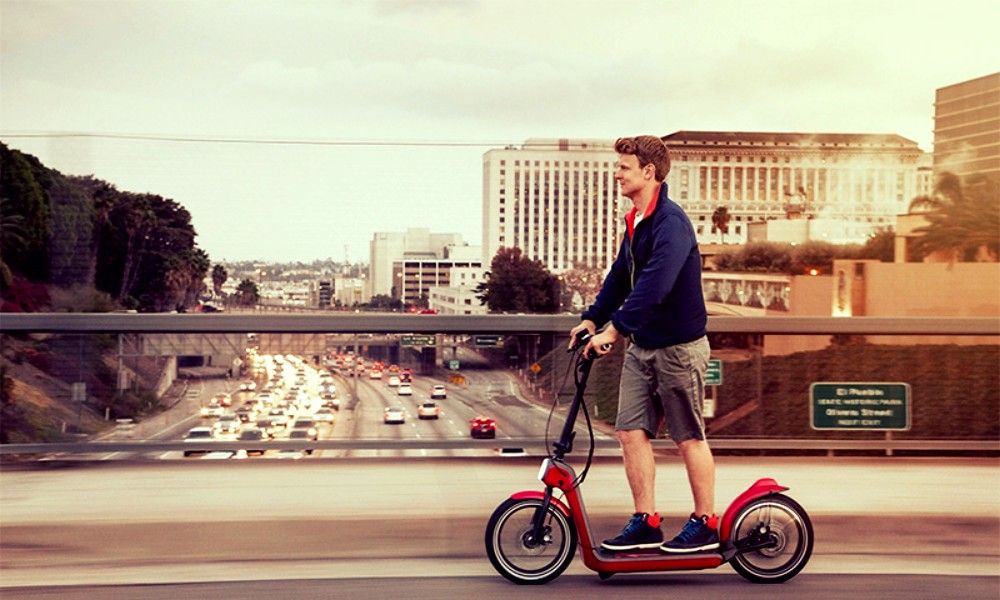 Topprangerte beste scootere for byen 2020 for pris og kvalitet