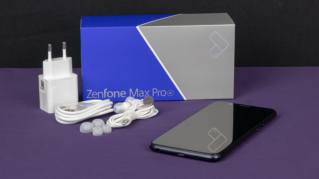 Smarttelefon ASUS ZenFone Max Pro ZB602KL 3 / 32GB og 4 / 64GB - fordeler og ulemper