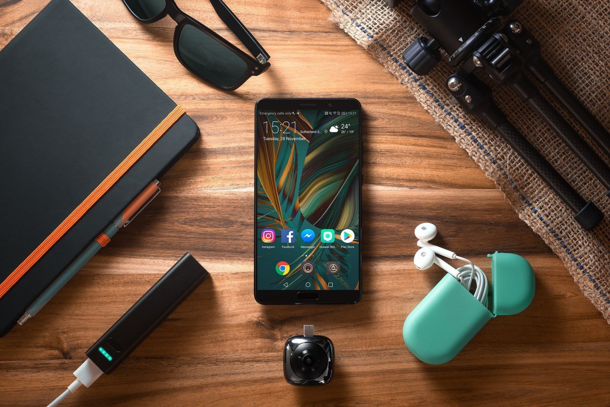 Huawei Mate 10 Dual Sim-smarttelefon: et år har gått, la oss oppsummere