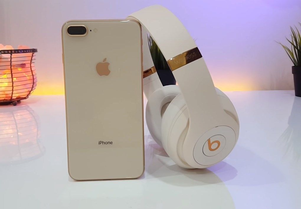 Gjennomgang av de beste hodetelefonene og hodetelefonene fra Beats i 2020