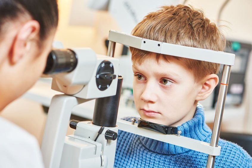 Gjennomgang av de beste oftalmologiske klinikkene i Omsk i 2020