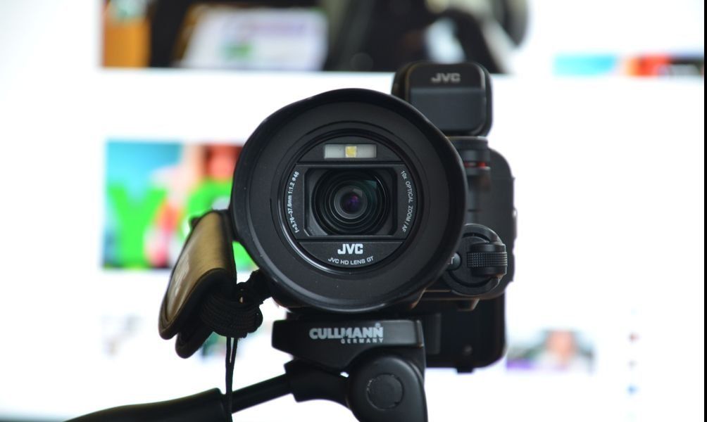 JVC-videokameraer: gjennomgang av de beste modellene i 2020