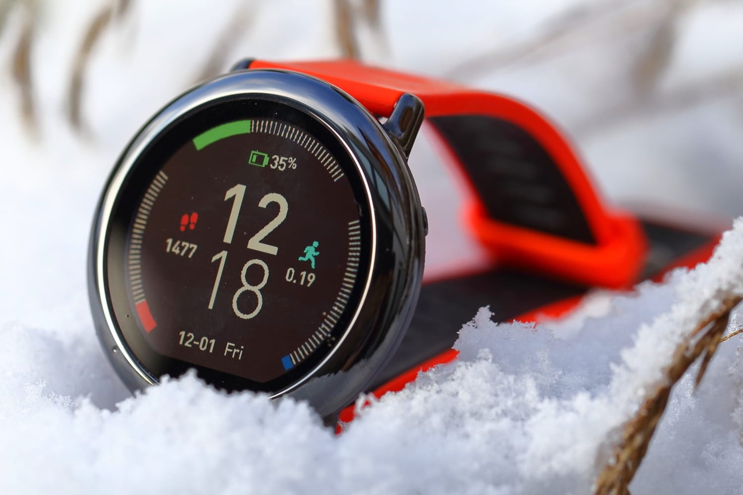 Smartwatch from Xiaomi Amazfit Pace - advantages and disadvantages