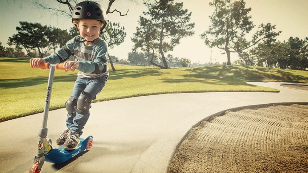 Рейтинг на най-добрите скутери за деца през 2020 г.