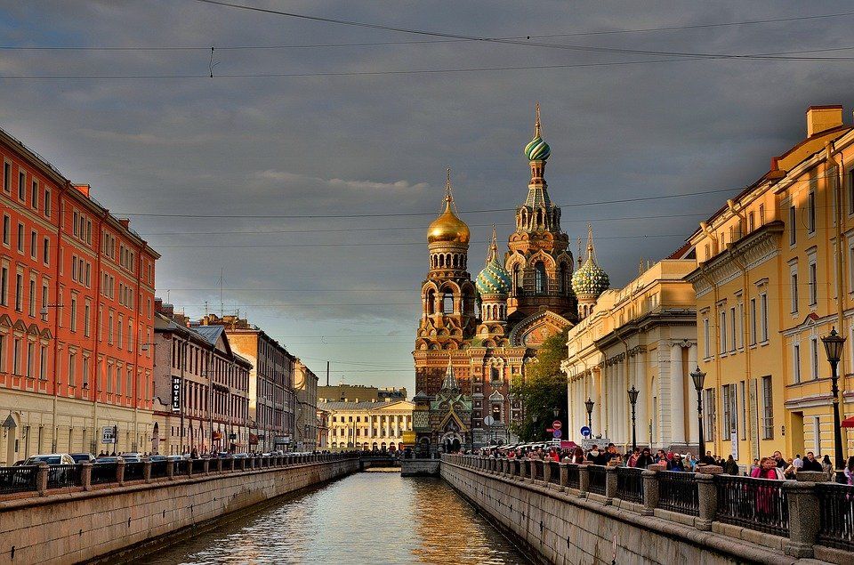 Gjennomgang av de beste museene i St. Petersburg 2020