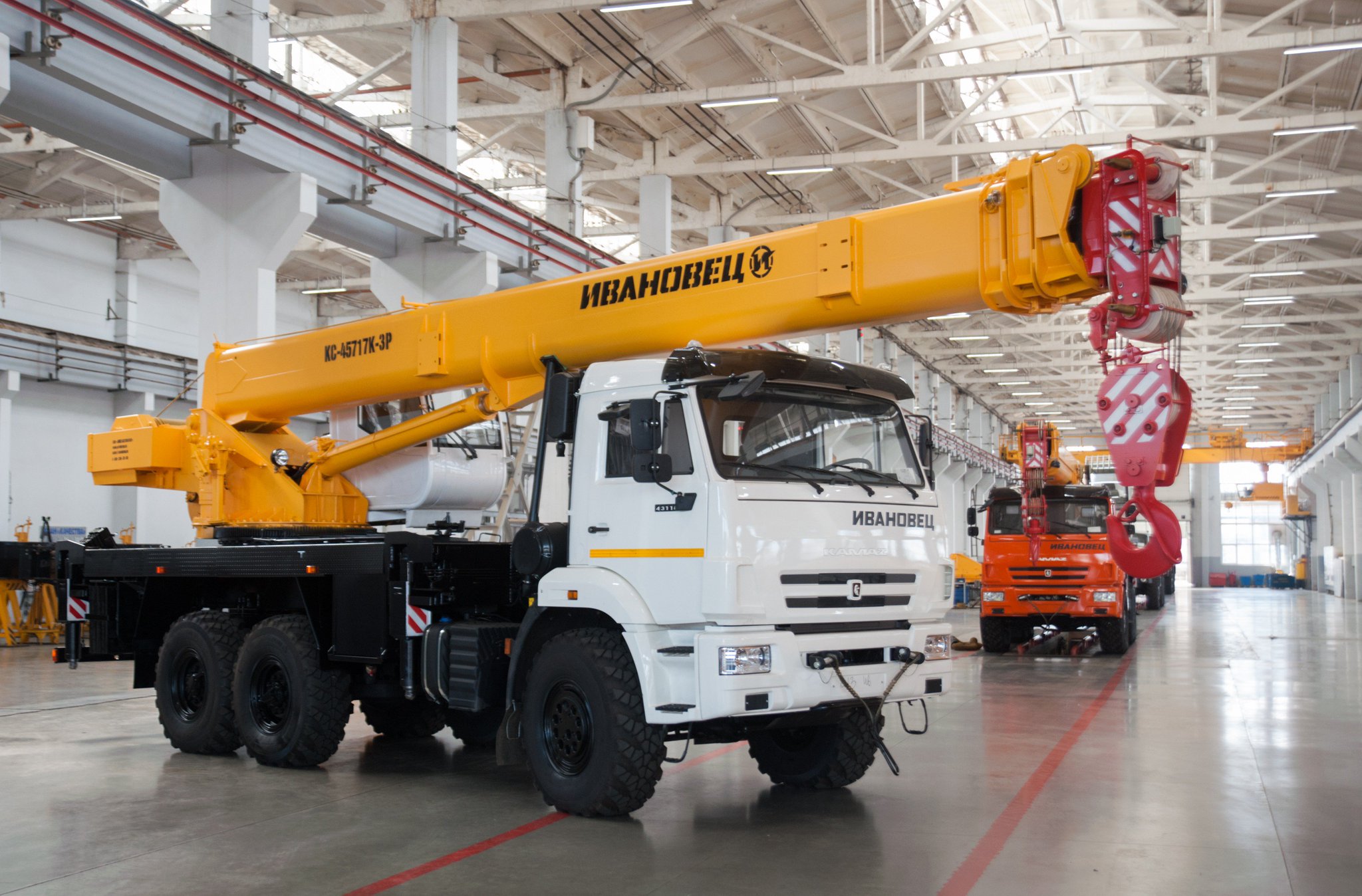 Rating of the best mobile cranes made in Russia for 2020