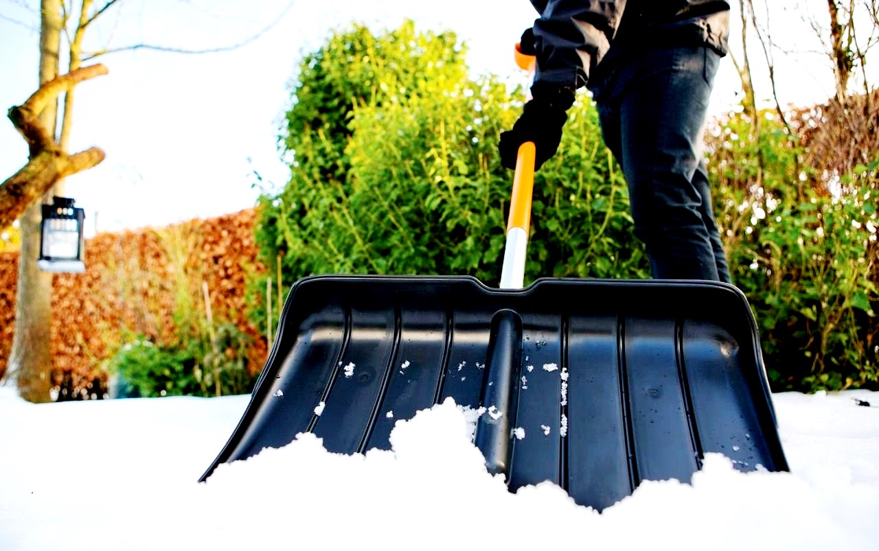 Rating of the best snow shovels for 2020